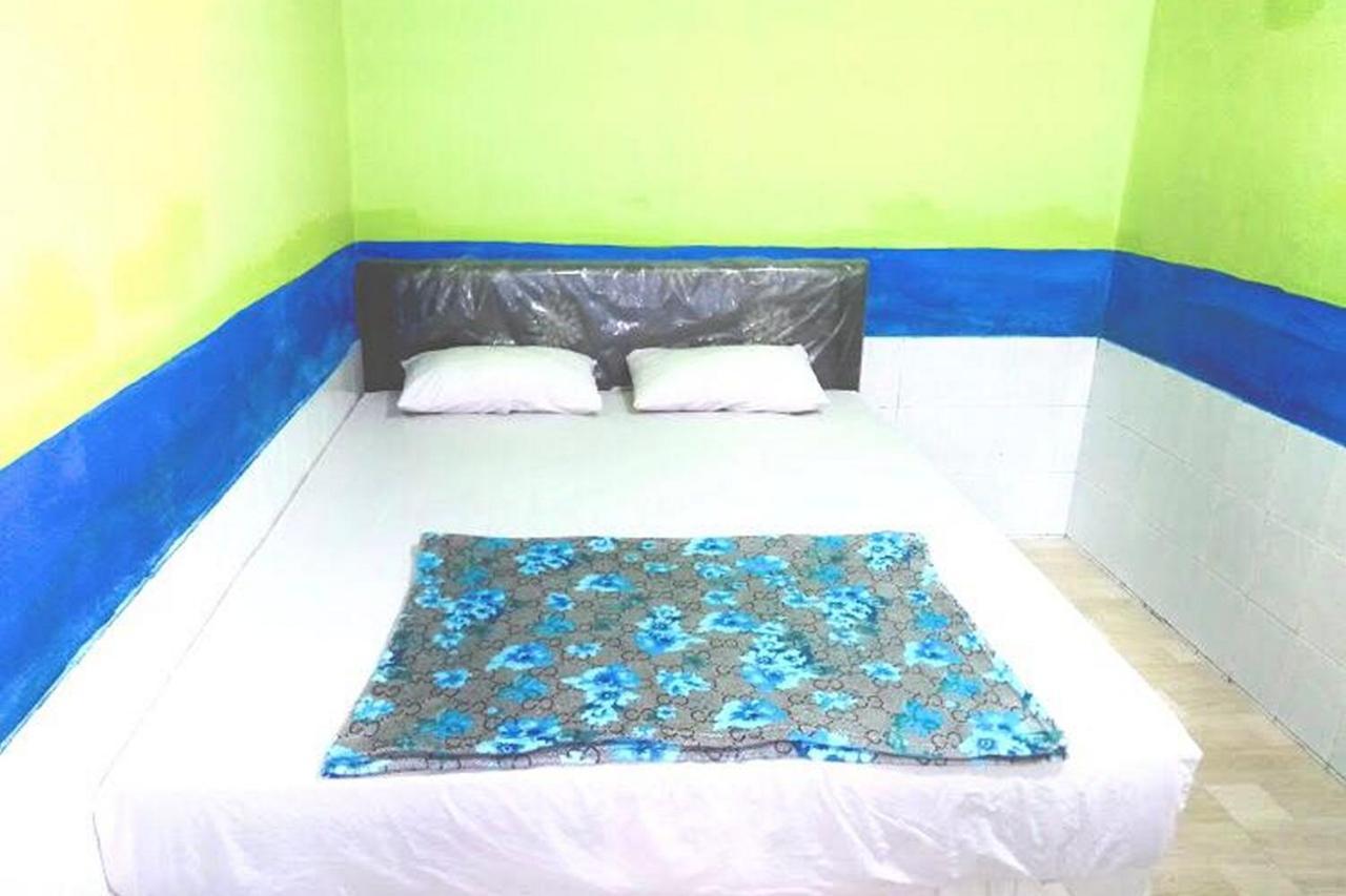 Hotel Indah Grogot Syariah Mitra Reddoorz Tanah Grogot Екстер'єр фото